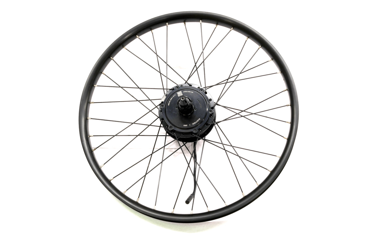 Bakfälg/motor utan däck - Pedal
