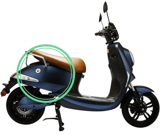 Kåpa bak sida höger | Vässla Scooter
